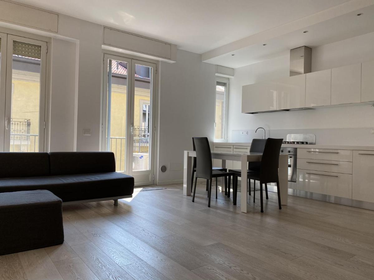 Bright & Spacious Apartment Near Navigli - Ponti Milán Exterior foto